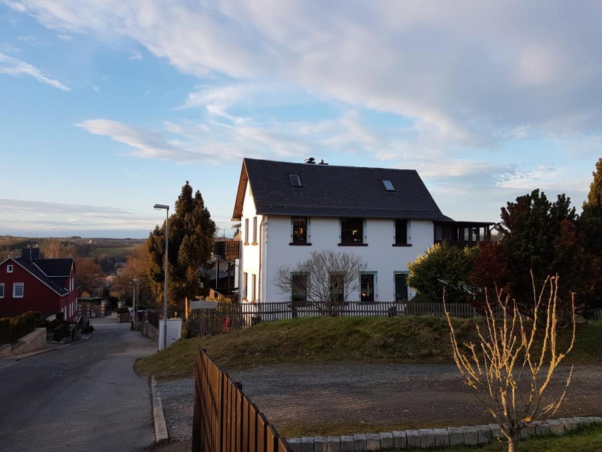 Familienfreundliche Ferienwohnung Erzgebirge Schneeberg  Exterior photo