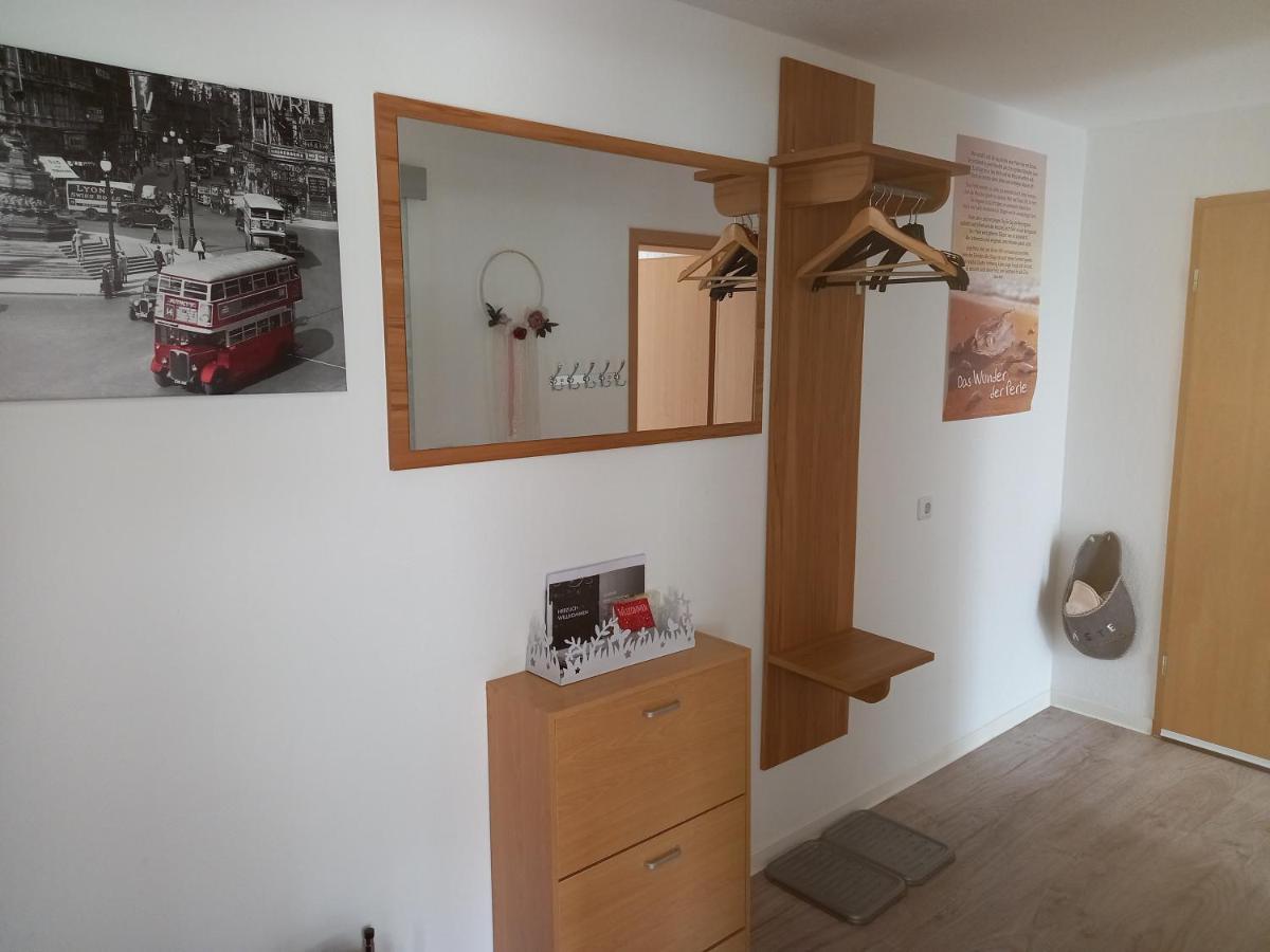 Familienfreundliche Ferienwohnung Erzgebirge Schneeberg  Exterior photo